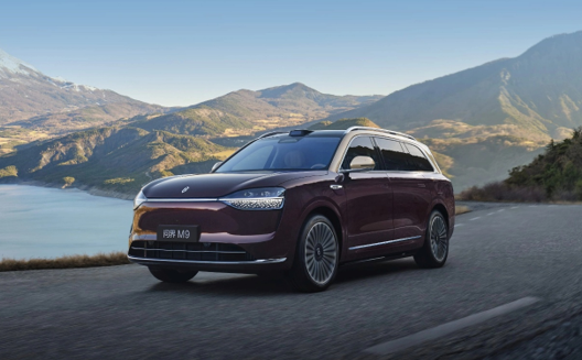 赛力斯今日登陆港交所主板 以“A+H”双资本平台赋能全球化新征程