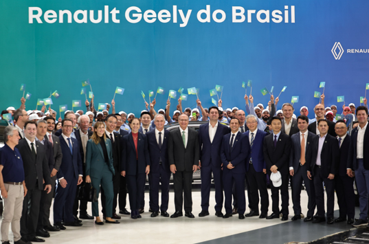 吉利雷诺巴西战略合作正式启动 加速推进新能源产品落地南美