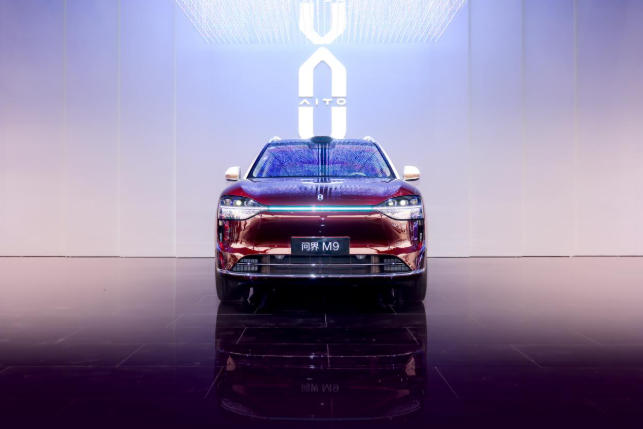 年末购车不焦虑，问界M9用至高15000元补贴给你“安全感”