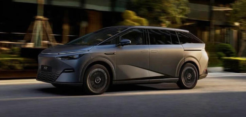 女性也能轻松开，小鹏 X9 成家庭共用座驾