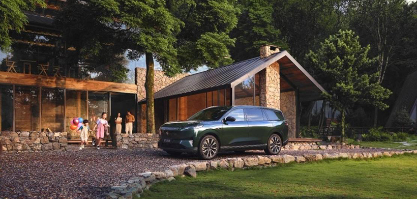 东风奕派008即将上新，奕派007闪现版、纳米01Cross 同期首发！