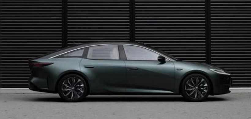 铂智7 14.78万起标配比别人顶配还多