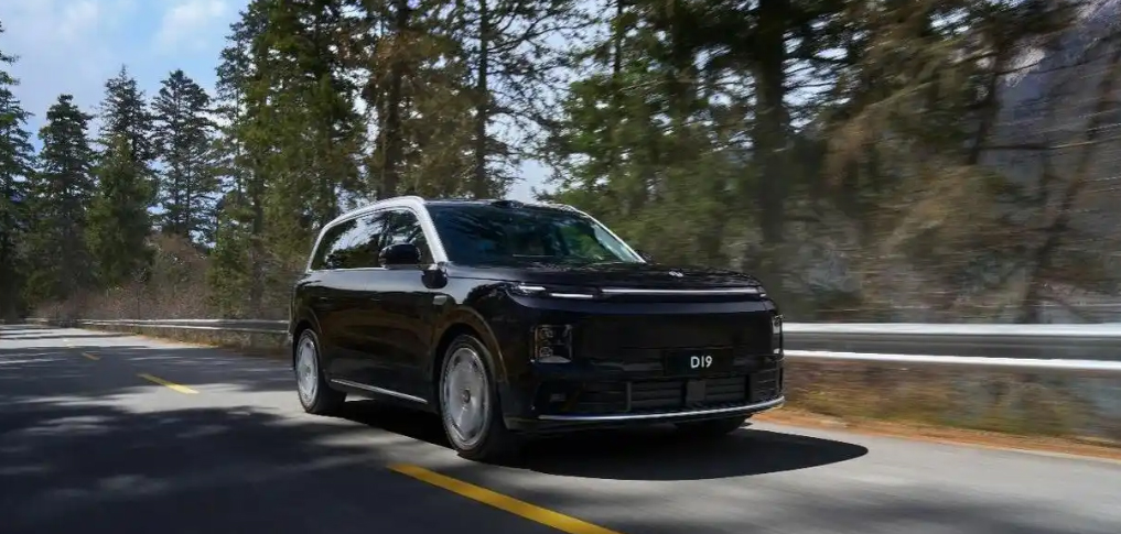 零跑D19正式上市：21.98万起售以全域自研重构30万级旗舰SUV格局