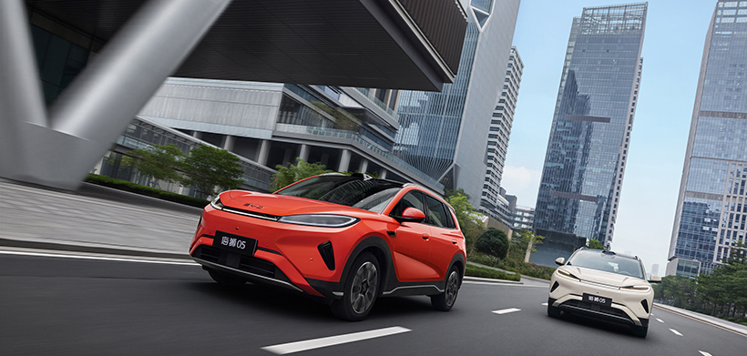 十几万买这两台 SUV，到底值不值？